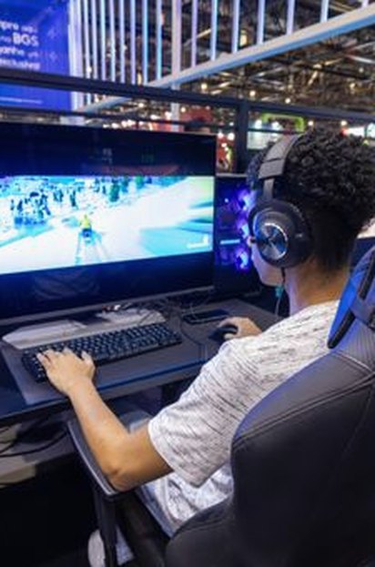 game gian lận 8Day